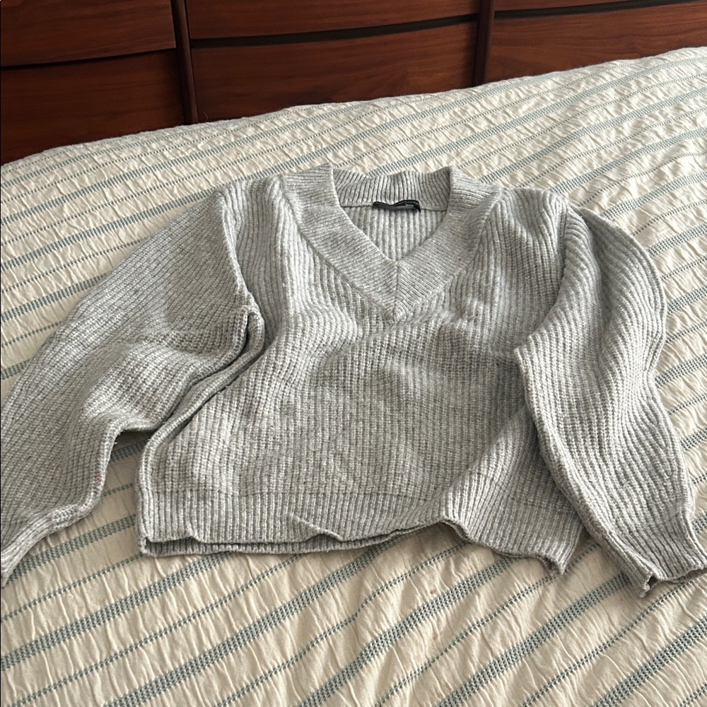 Catherine Malandrino Heather Gray V-Neck Sweater